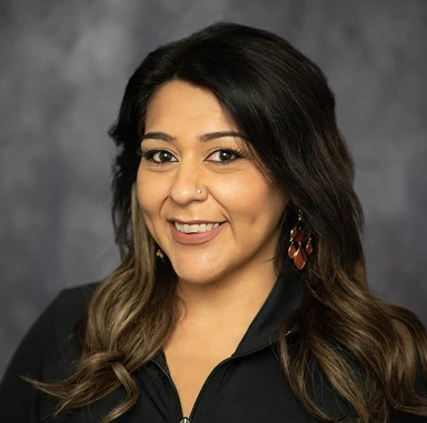 Portrait of Melissa Gonzalez, Human Resource Coordinator for Painters USA